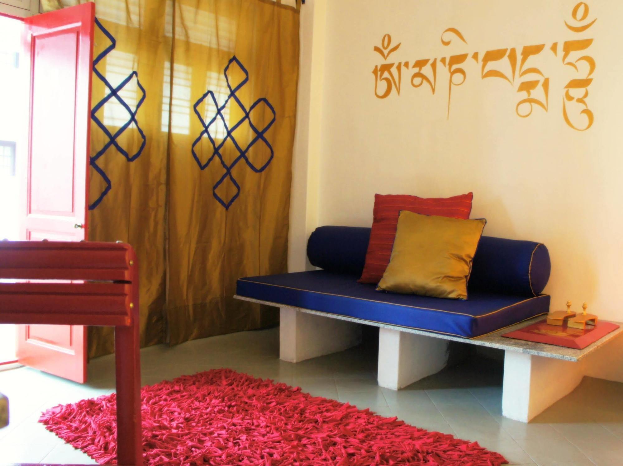 Treebo Trip Red Lotus Heritage Puducherry Exterior foto